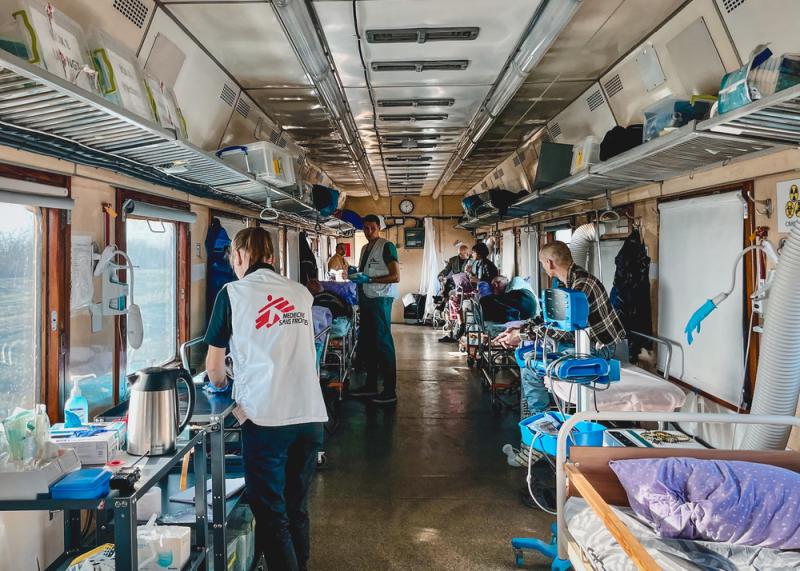 Ukraine: Doctors Without Borders evacuates 150 patients due to repeated attacks on hospitals in Kherson