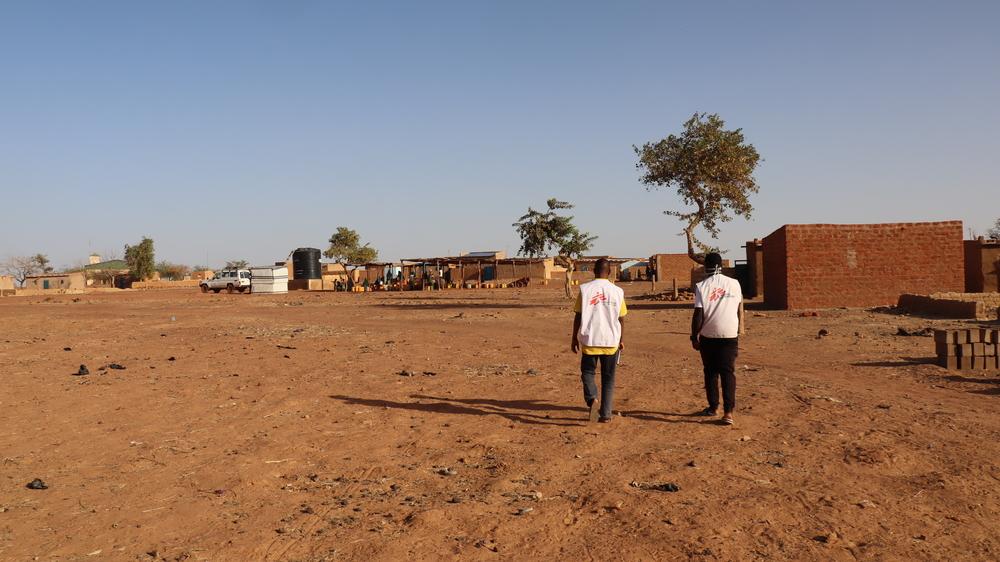 MSF teams visiting a newly rehabilitated borehole in the town of Titao in Burkina Faso’s North region.