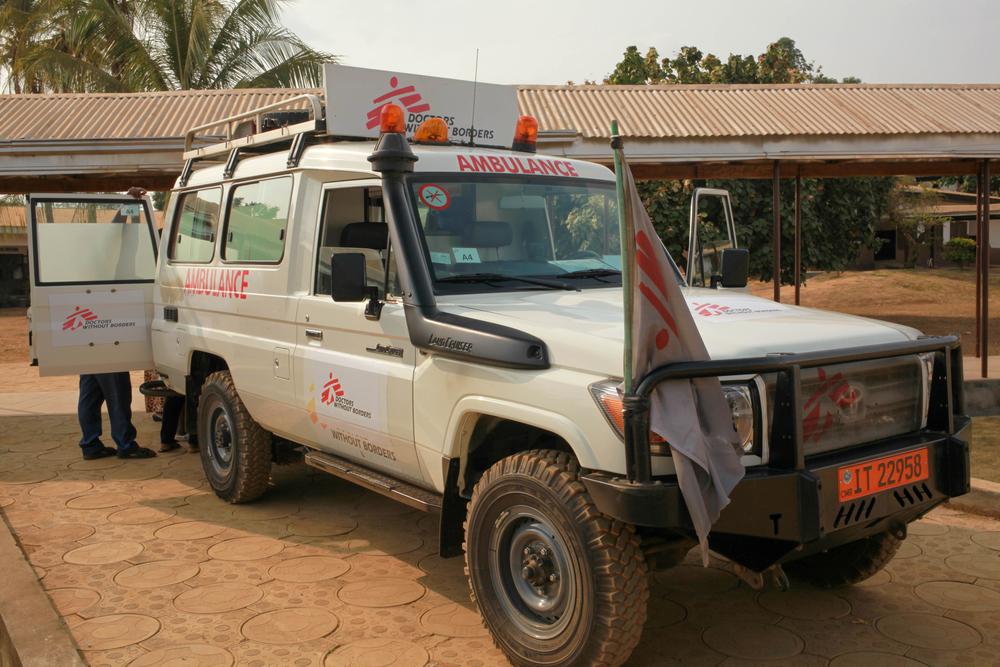 MSF ambulance at Mamfe Distric Hospital Copyright: Scott Hamilton/MSF