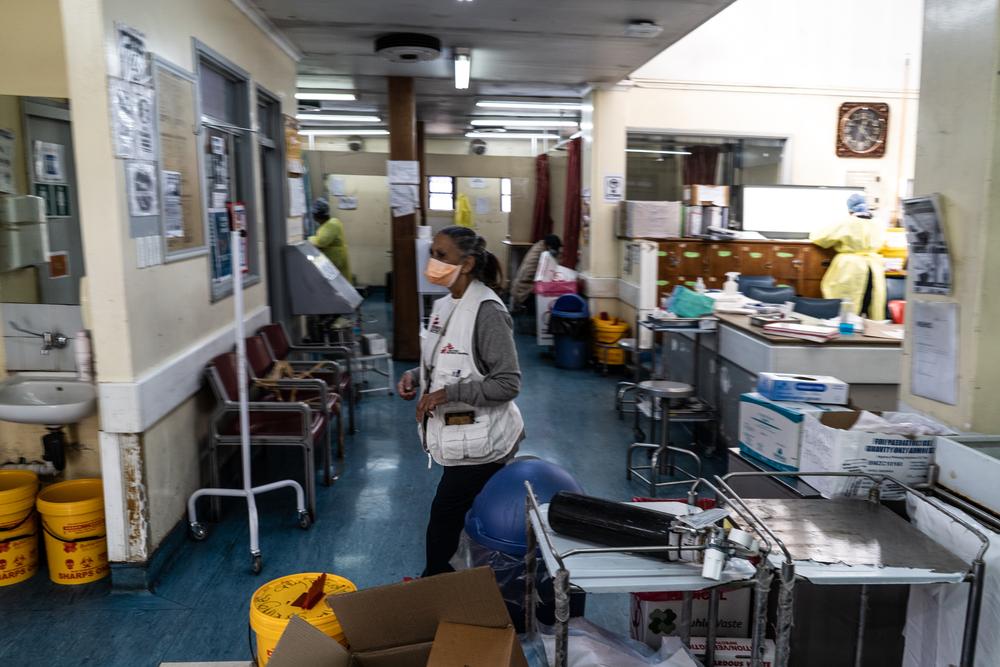 Doctors Without Borders teams supporting the Alexandra community healthcare centre South Africa July 2021