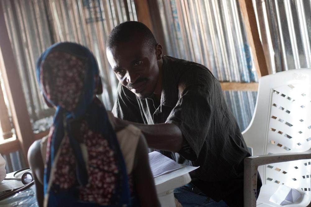 A patient check-up as part of her visit to MSF's "Mango Clinic." 