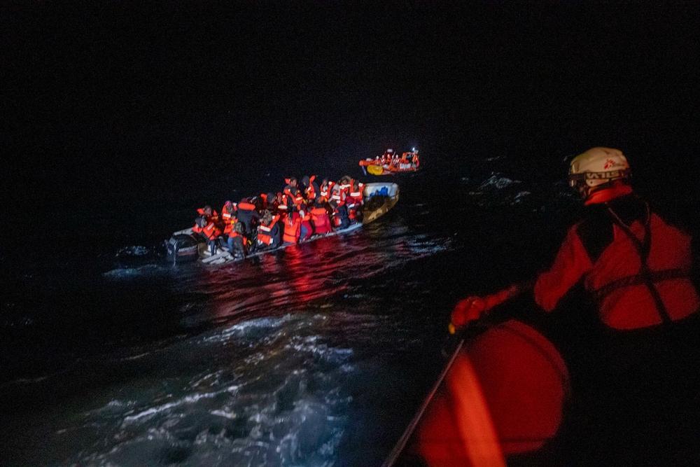 Geo Barents respoded to an alert from Alarm Phone for a boat in distress and headed towards its location.