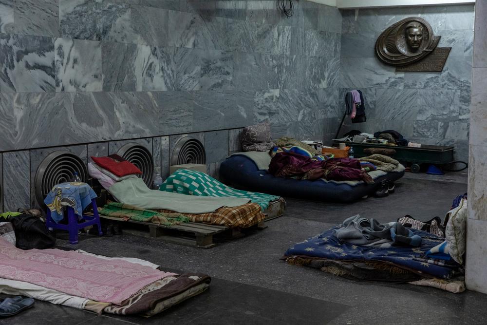 People took shelter in a metro station. Kharkiv, Ukraine, April 11, 2022. © Adrienne Surprenant/MYOP