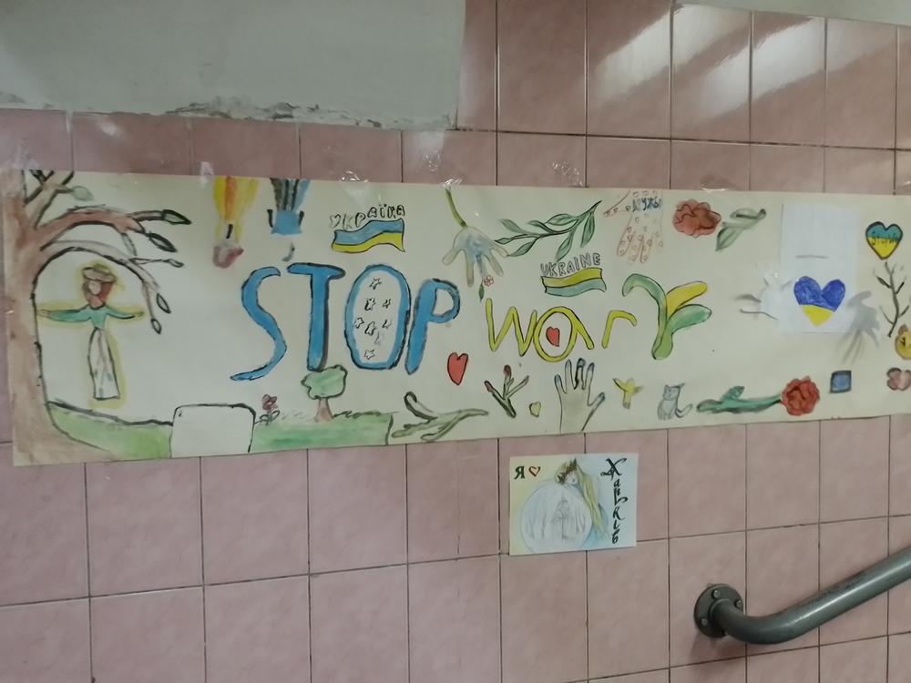Drawings at a metro station in Kharkiv. Ukraine, April 2022. © MSF