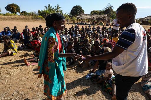 Relief items kits distributions to newly displaced people in Cabo Delgado