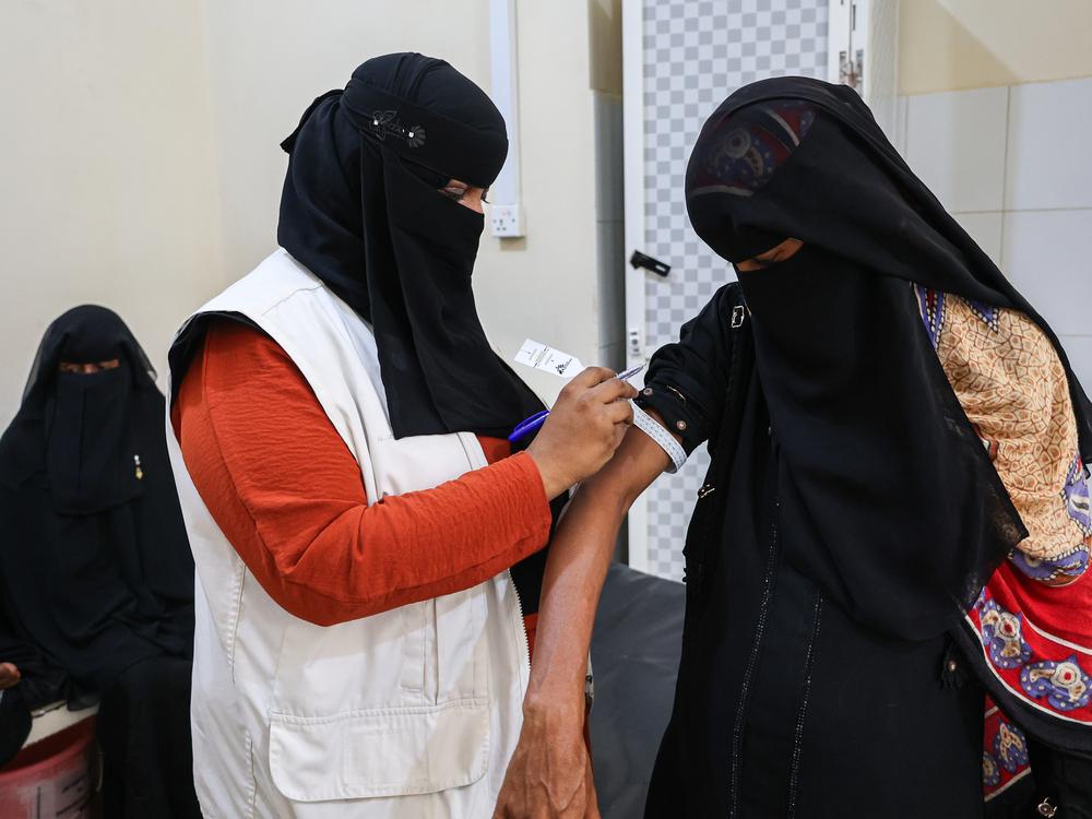 Doctors Without Borders midwife measures the mid upper arm circumference of nine-month pregnant mother in the Doctors Without Borders-supported maternity department inside Abs general hospital.