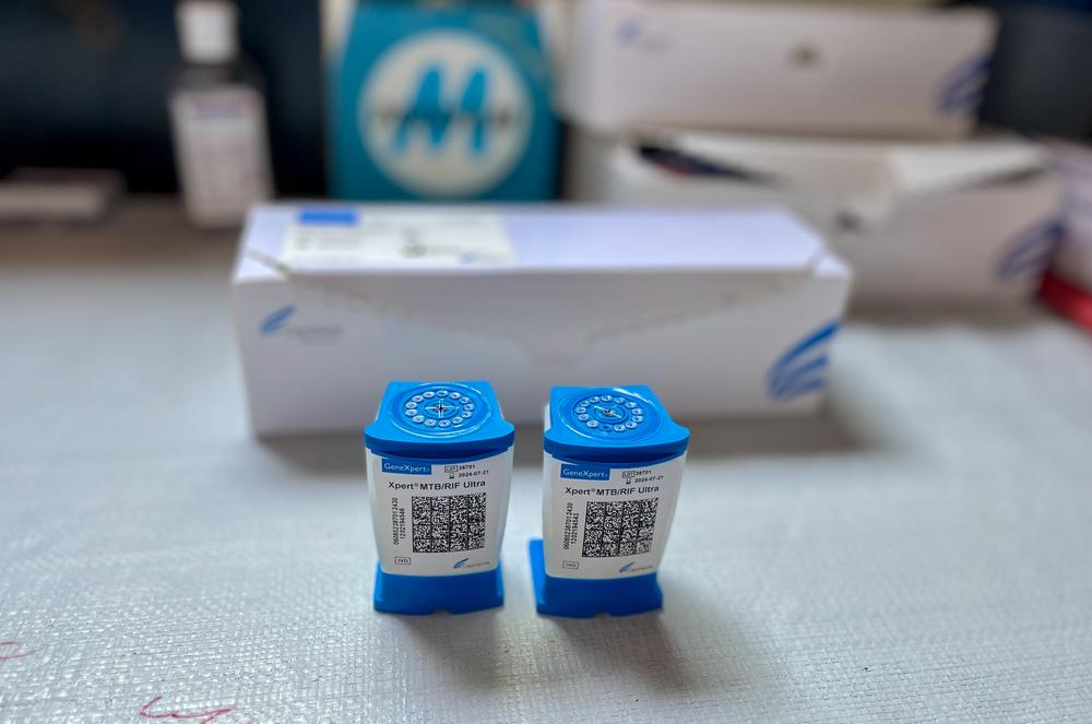 Samples collected in GeneXpert cartridges inside MSF hospital.