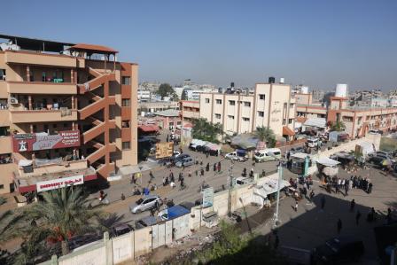 Gaza: With Nasser hospital out of commission, people in the south run out of healthcare options