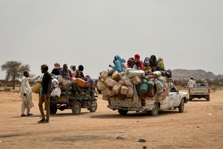 Sudan: Mass influxes of wounded patients to hospitals across the country as ‘war on people’ continues 