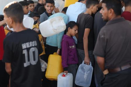 Gaza: Suffocated by Israeli authorities' deliberate shortages of food, medicine and fuel